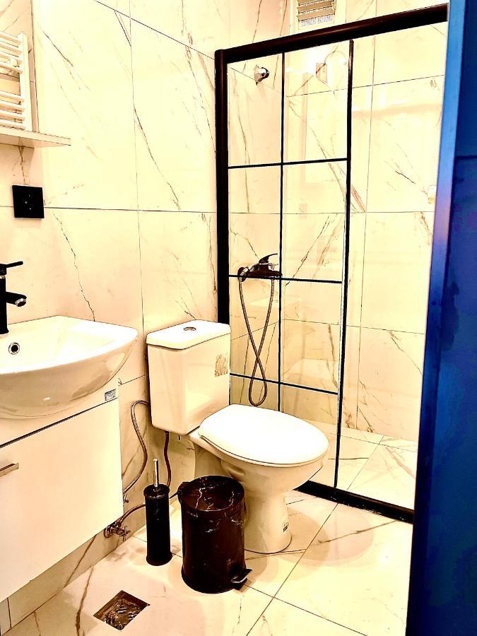 Mates Istiklal Suites Стамбул Екстер'єр фото