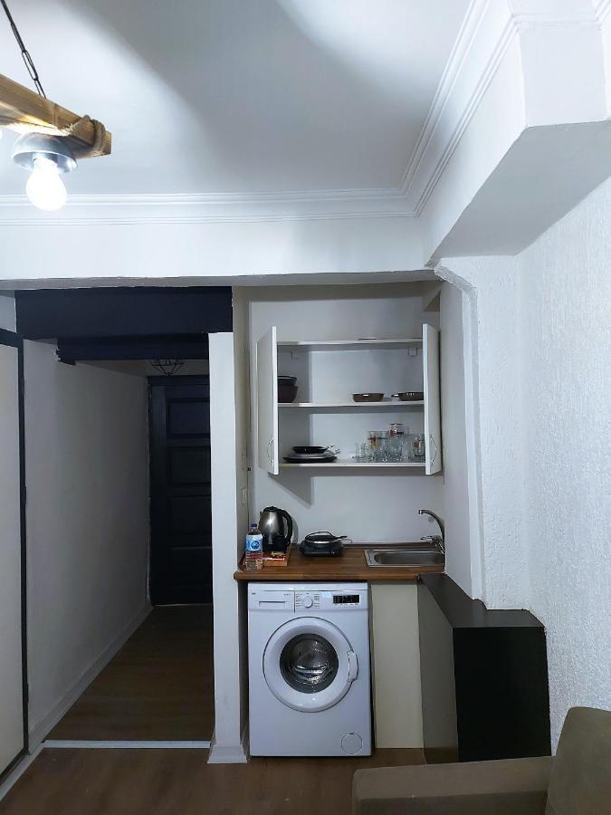 Mates Istiklal Suites Стамбул Екстер'єр фото