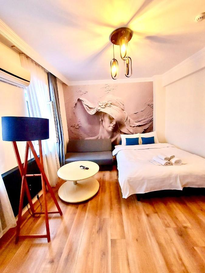Mates Istiklal Suites Стамбул Екстер'єр фото