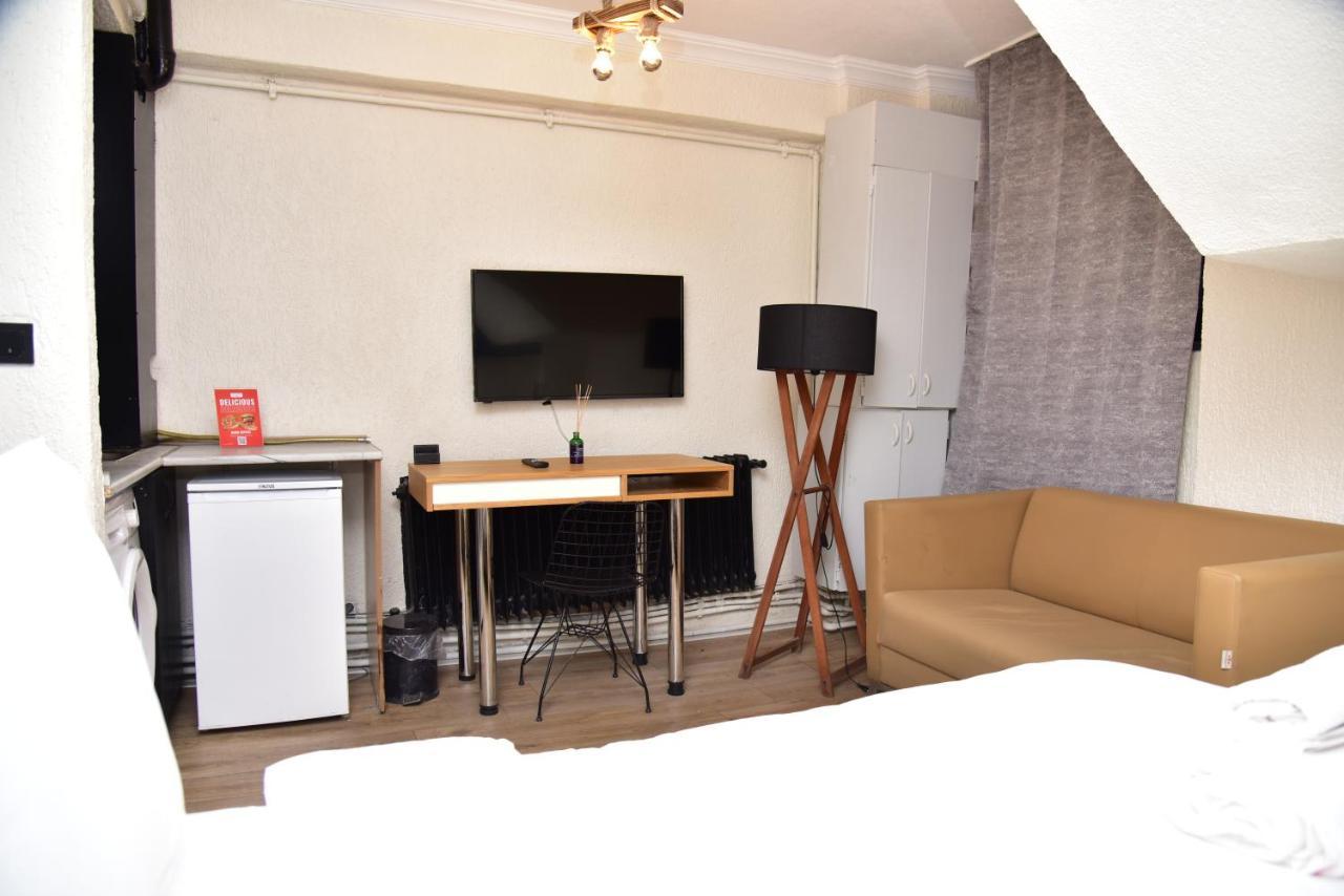 Mates Istiklal Suites Стамбул Екстер'єр фото